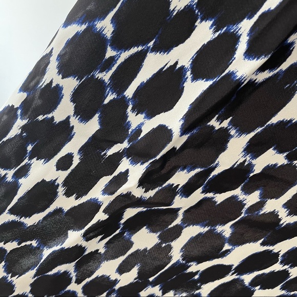 Midi Blue, Black, White Dress - Picture 5 of 9